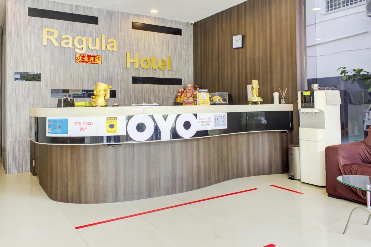 Oyo 90028 Ragula Hotel Джохор Бахру Екстериор снимка